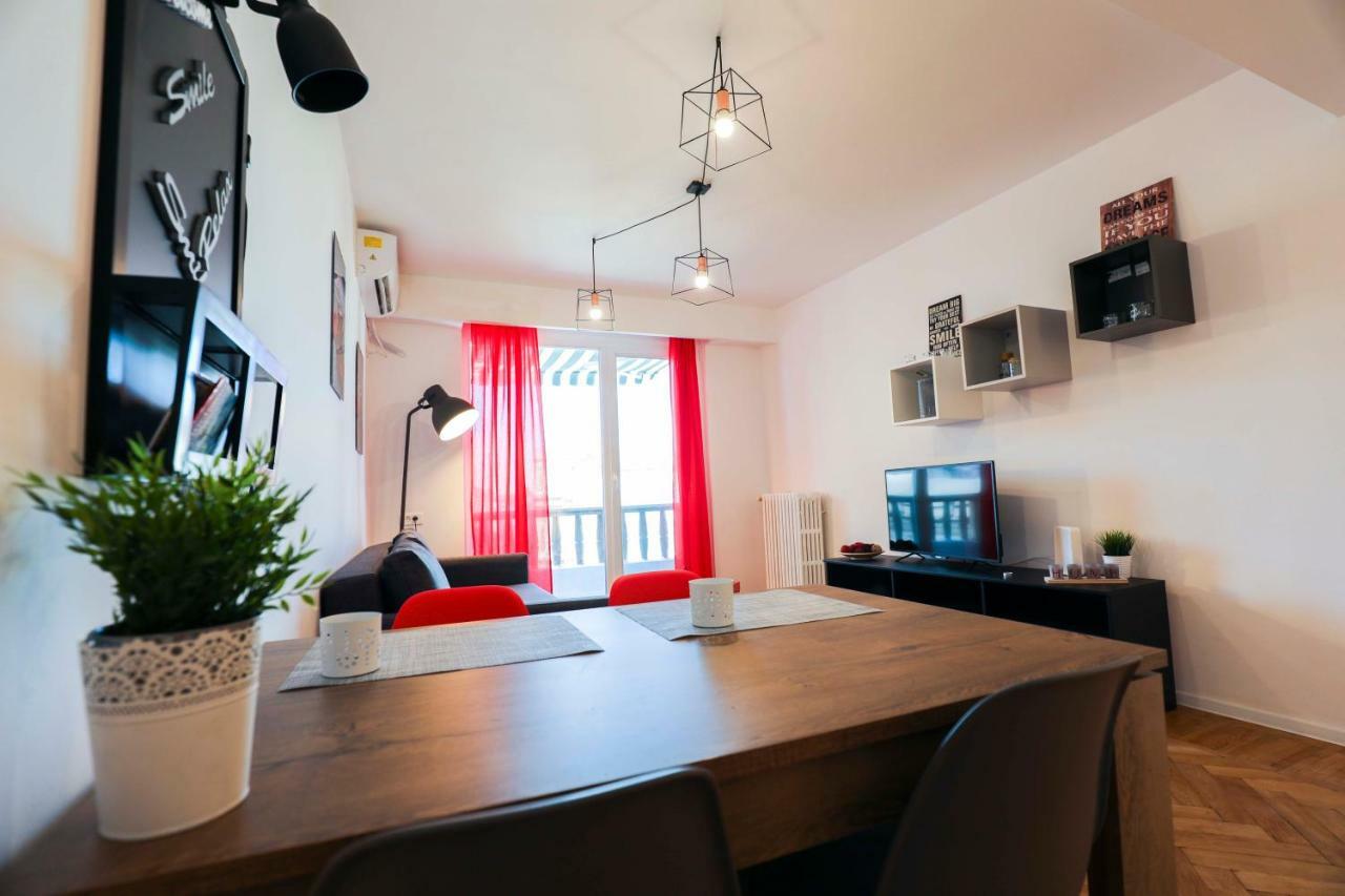 Apartment Victoria Avenue Bucharest