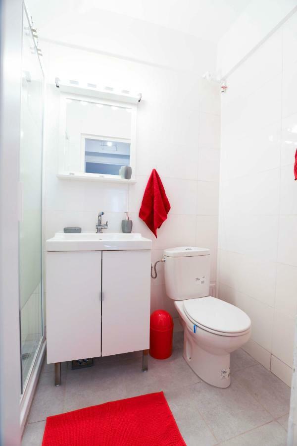 Apartment Victoria Avenue *