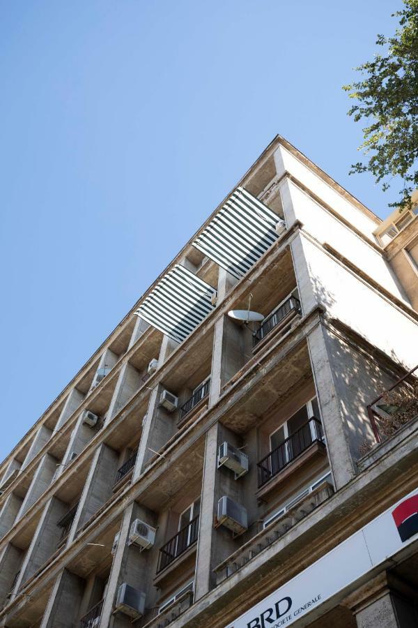 Victoria Avenue * בוקרשט